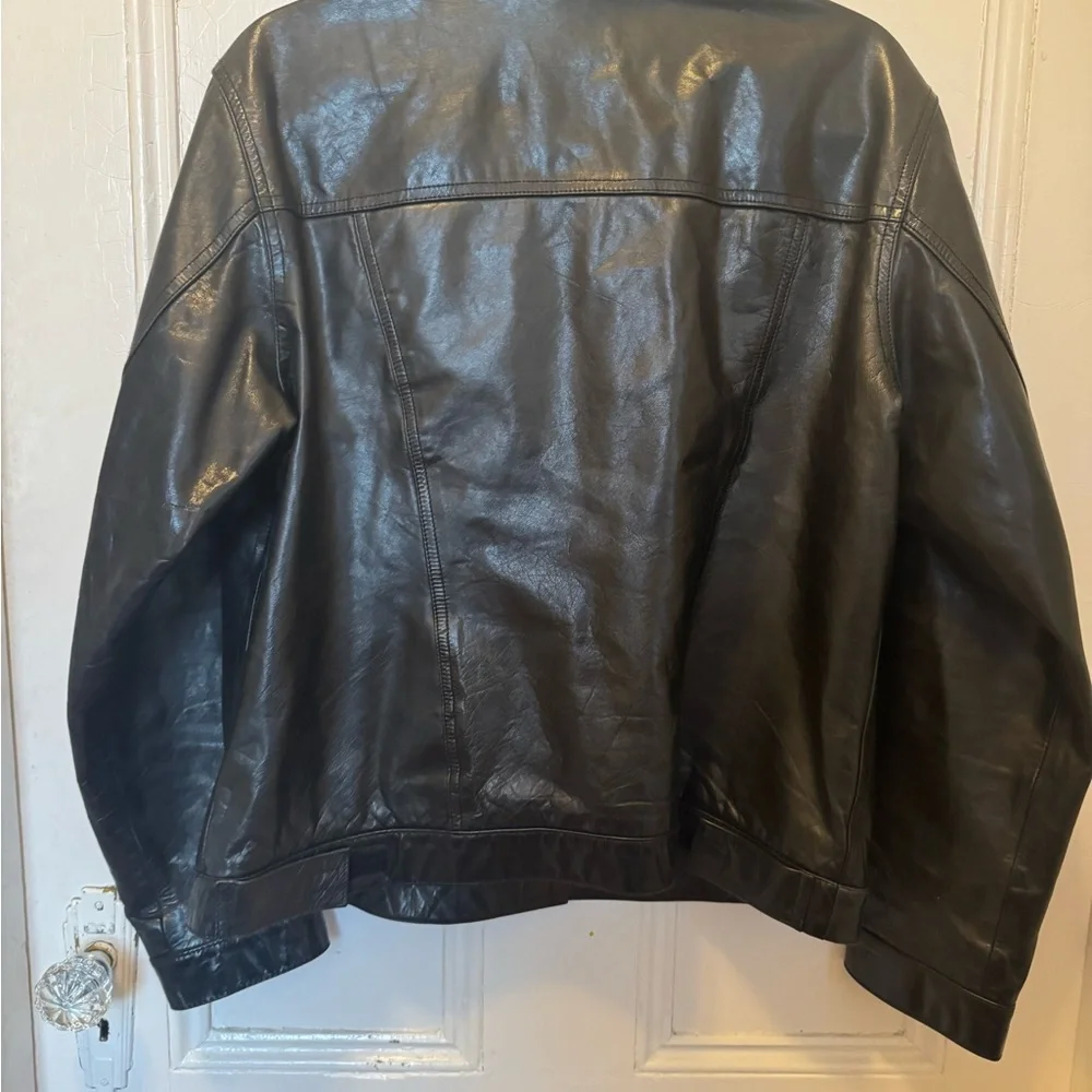 GAP vintage Black Leather Jacket with Velcro closure Jean jacket styling - Picture 4 of 6